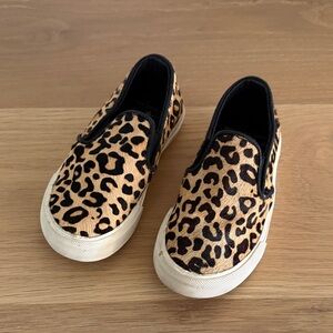 Zara girls cheetah print slip ons